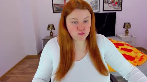 Snapshot of polinasallivan chatting on January 6, 12:57 pm Polina online show from January 6, 12:57 pm