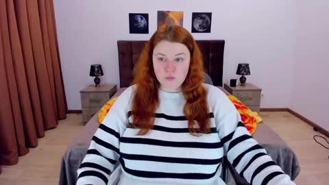 Snapshot of polinasallivan chatting on January 22, 8:18 am Polina online show from January 22, 8:18 am