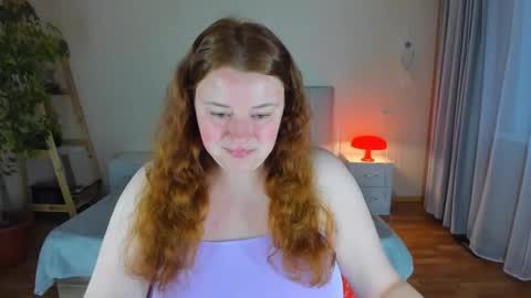 Snapshot of polinasallivan chatting on September 24, 2:53 pm Polina online show from September 24, 2:53 pm