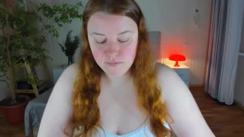 Snapshot of polinasallivan chatting on September 30, 2:55 pm Polina online show from September 30, 2:55 pm