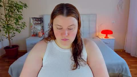 Snapshot of polinasallivan chatting on May 24, 2:44 pm Polina online show from May 24, 2:44 pm