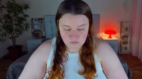 Snapshot of polinasallivan chatting on July 14, 7:30 pm Polina online show from July 14, 7:30 pm