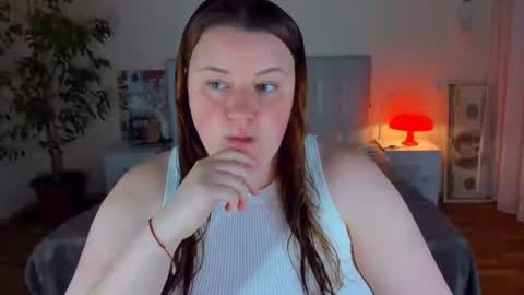 Snapshot of polinasallivan chatting on July 21, 6:43 pm Polina online show from July 21, 6:43 pm