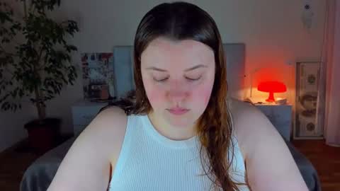 Snapshot of polinasallivan chatting on July 22, 5:27 pm Polina online show from July 22, 5:27 pm