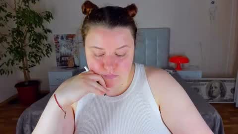 Snapshot of polinasallivan chatting on July 29, 11:14 pm Polina online show from July 29, 11:14 pm