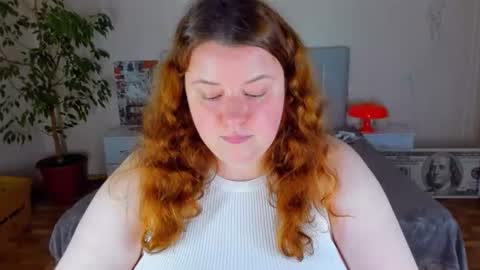 Snapshot of polinasallivan chatting on July 30, 9:36 pm Polina online show from July 30, 9:36 pm