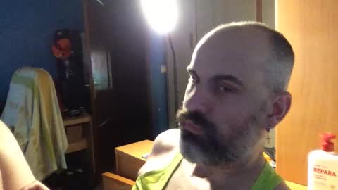 Snapshot of pollito1985 chatting on February 8, 3:59 pm DIEGO O DIEGUITO online show from February 8, 3:59 pm