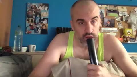 Snapshot of pollito1985 chatting on March 11, 9:37 am DIEGO O DIEGUITO online show from March 11, 9:37 am