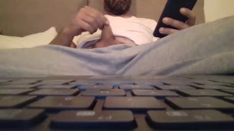 Snapshot of pollontf chatting on March 29, 11:27 pm pollontf online show from March 29, 11:27 pm