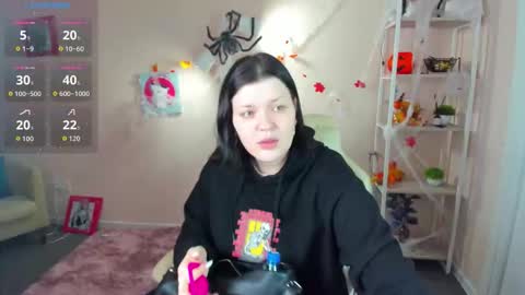 Polly online show from November 1, 1:07 am