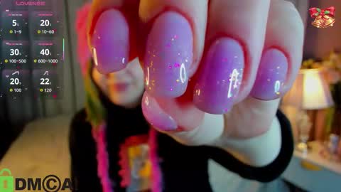 Polly online show from January 11, 1:10 am