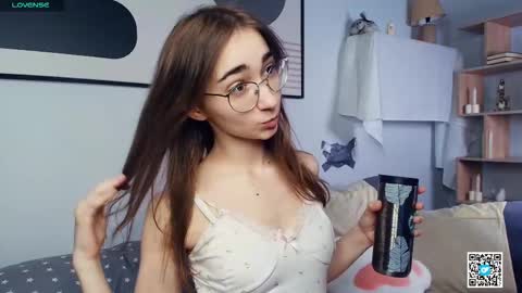 Polly online show from October 26, 7:25 am