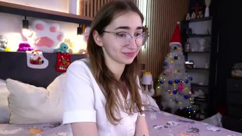 Polly online show from November 28, 7:22 am