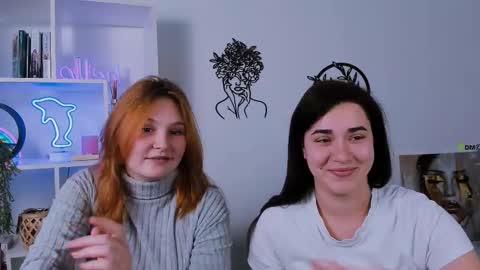 polly_cute1 online show from February 19, 12:34 pm