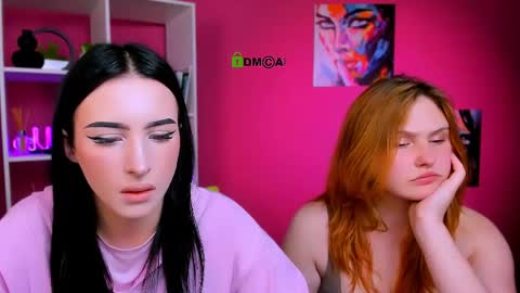 polly_cute1 online show from April 15, 6:37 pm