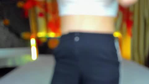 Polly online show from November 5, 7:30 am