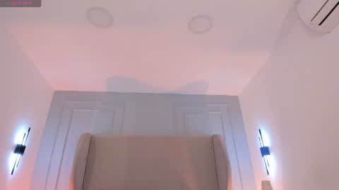 Snapshot of pollybabe_ chatting on July 15, 8:14 pm POLLY online show from July 15, 8:14 pm