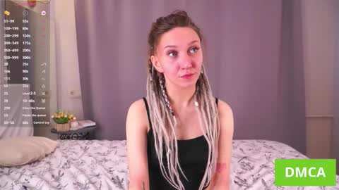 Snapshot of pollybun chatting on October 4, 5:27 am Anna online show from October 4, 5:27 am