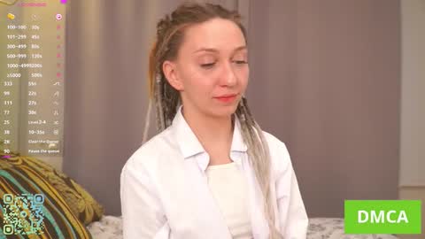 Snapshot of pollybun chatting on October 17, 5:32 am Anna online show from October 17, 5:32 am