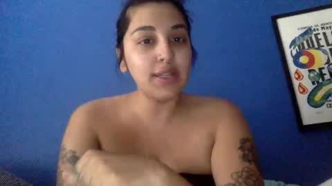 polymamii online show from February 19, 9:00 pm