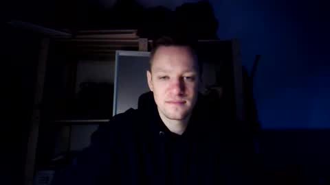 pommesmiteiscreme online show from February 3, 4:12 pm