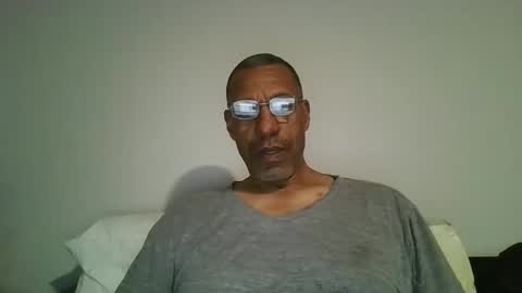 poolguy2496 online show from November 2, 5:10 am