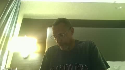 poolguy2496 online show from November 16, 5:46 am