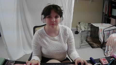 Snapshot of popaspuppy chatting on January 7, 10:52 pm Puppy online show from January 7, 10:52 pm