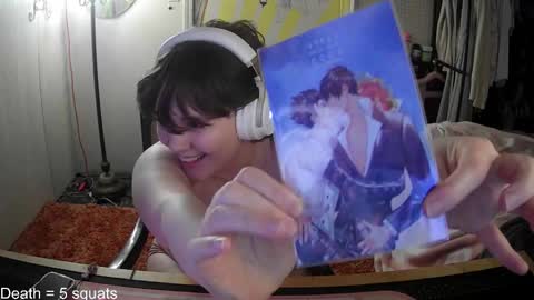 Snapshot of popaspuppy chatting on February 4, 2:07 am Puppy online show from February 4, 2:07 am