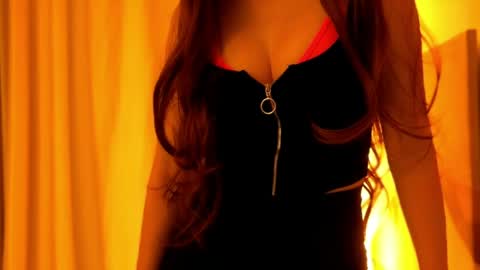 April online show from May 8, 6:35 pm