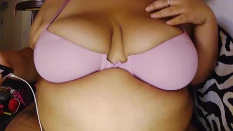 Snapshot of poppyprincess261371 chatting on October 9, 4:21 am poppyprincess261371 online show from October 9, 4:21 am