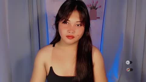 Snapshot of porn_starxxx chatting on November 6, 10:43 pm porn_starxxx online show from November 6, 10:43 pm