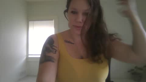 pornbwetkitty online show from October 19, 12:39 pm
