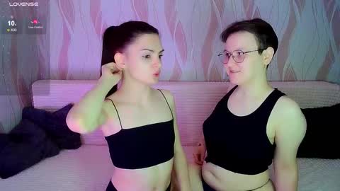 Ana and Tati online show from October 6, 1:36 am