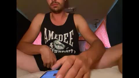 Snapshot of poulpossss chatting on November 30, 5:22 am poulpossss online show from November 30, 5:22 am