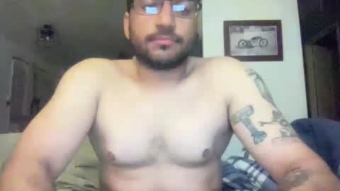 poundsalot69 online show from March 14, 4:40 am