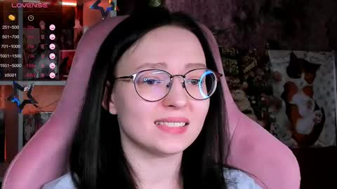 Snapshot of power_robynn chatting on June 7, 12:20 pm Robyn online show from June 7, 12:20 pm