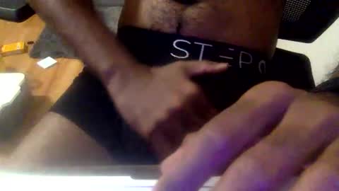 pradoman1234 online show from December 16, 8:08 am