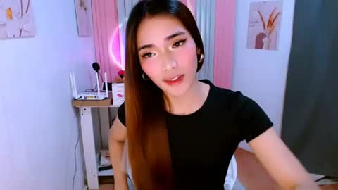 preciosa_banks69 online show from June 15, 10:28 am
