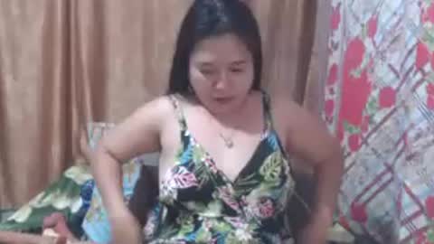 Snapshot of precious0088 chatting on June 27, 12:22 pm precious0088 online show from June 27, 12:22 pm