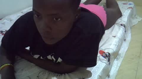 precious_nesh online show from July 19, 6:17 am