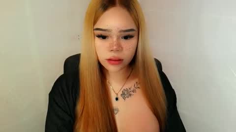 MAXXINE online show from November 23, 4:23 am