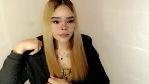 MAXXINE online show from January 12, 5:23 am