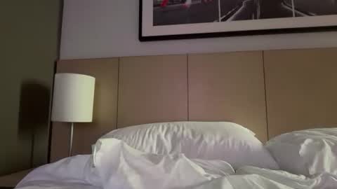 Snapshot of prelako chatting on October 5, 10:07 pm Prelako online show from October 5, 10:07 pm