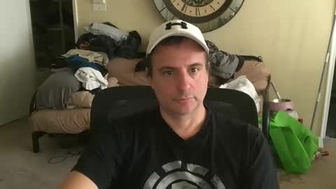 Snapshot of preppyguyintokink1 chatting on October 16, 8:10 pm preppyguyintokink1 online show from October 16, 8:10 pm