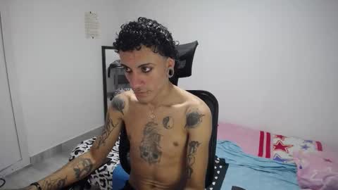 Plux online show from January 18, 7:17 pm