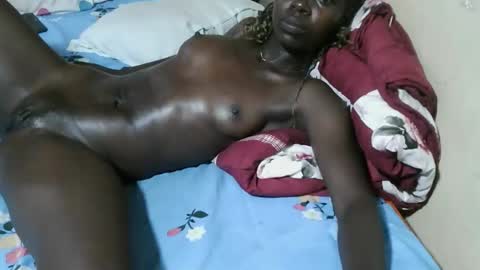 Snapshot of preshty chatting on February 15, 7:51 am preshty online show from February 15, 7:51 am