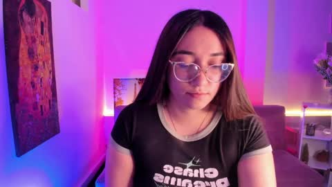 Snapshot of press_anykey chatting on May 21, 2:13 pm Camila online show from May 21, 2:13 pm