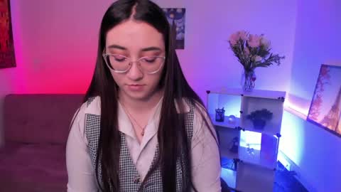 Snapshot of press_anykey chatting on May 27, 12:46 pm Camila online show from May 27, 12:46 pm