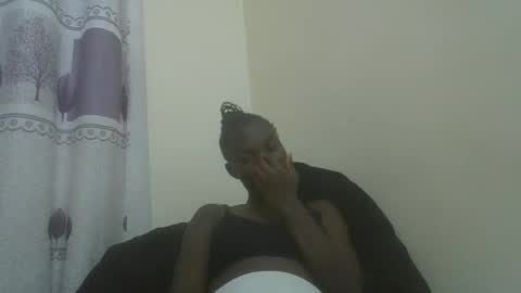 prettiest_doll online show from December 18, 7:42 pm